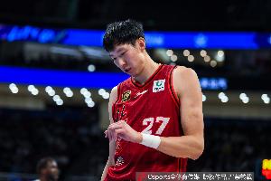 开云体育官网-直播吧：周琦今日完成眼部拆线 恢复情况良好