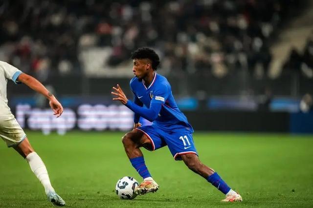 kaiyun.com-官方:登贝莱和杜埃因伤退出,法国队补招科曼