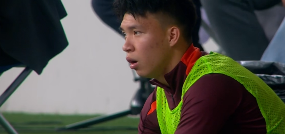 开云-U22国足为何半场狂轰9球?王钰栋单点爆破,对手血槽已空