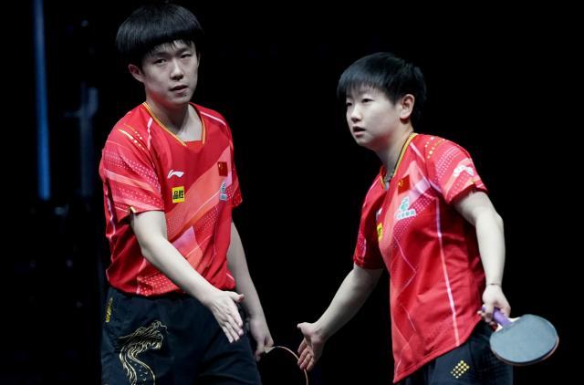 kaiyun.com-林诗栋蒯曼三连冠 王楚钦孙颖莎连续作战发挥不佳