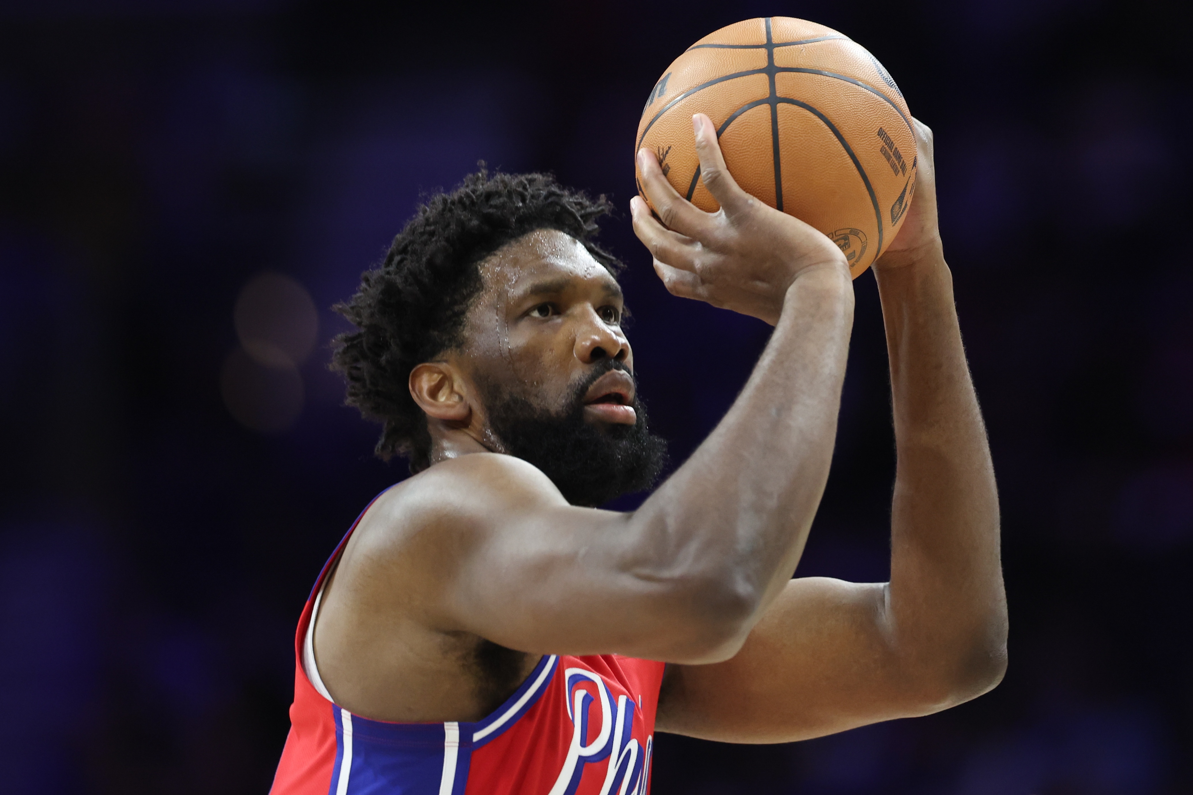 开云-高效表现！恩比德17中10&amp;罚球10中9 得到30分9篮板4助攻