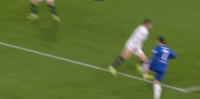 开云体育-半场：切尔西0-0帕福斯，恩佐进球被吹，凯塞多、詹姆斯造险