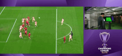 开云-蓉城逃过一劫！武里南进球被吹，VAR介入3分钟，越位毫厘之间