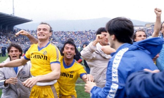 开云体育官网-天津津门虎队徽太难看啦!体坛加海外用户纷纷吐槽